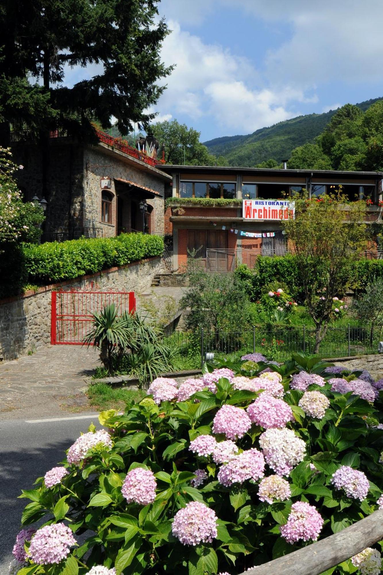 Hotel Archimede Reggello Esterno foto